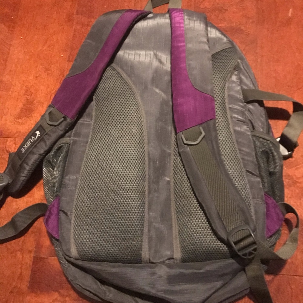 Waterproof Backpack - Picture 4 of 4